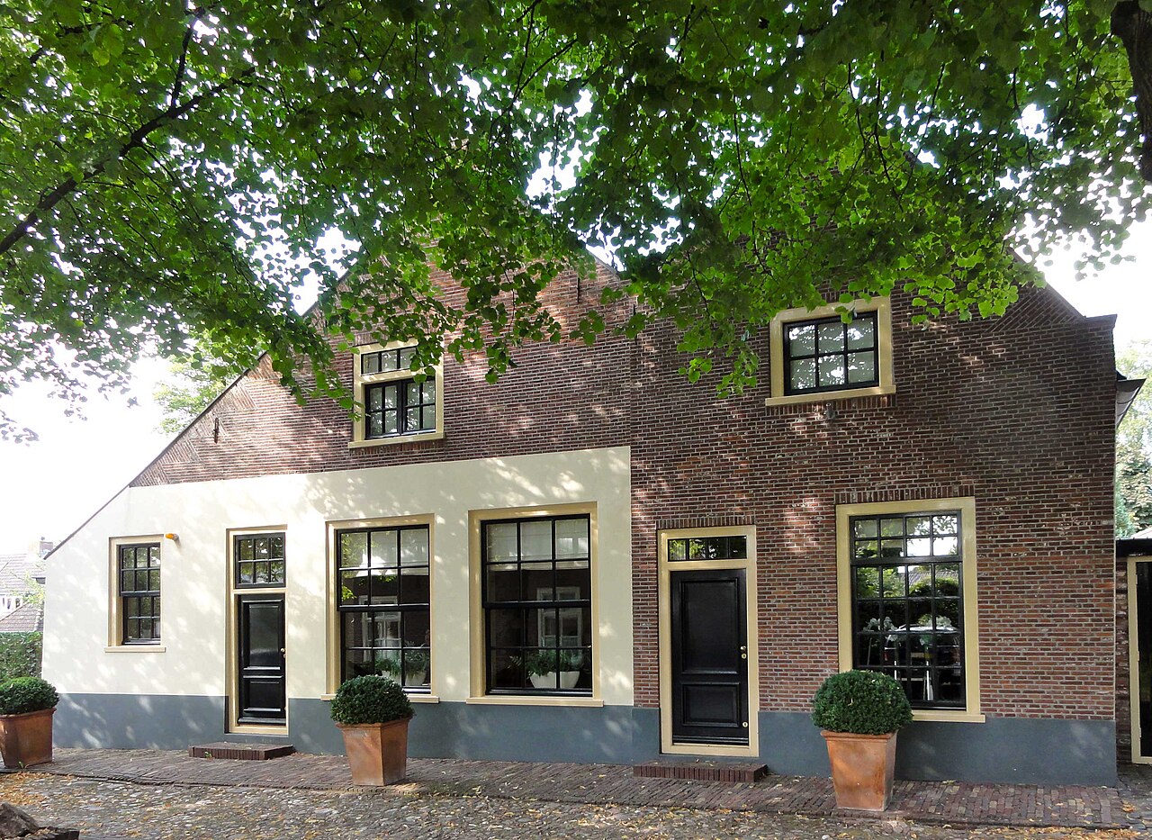 Woningen aan de Kerkstraat in Eemnes