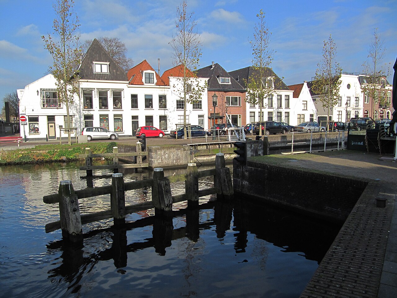 Panden aan de Herengracht in Weesp